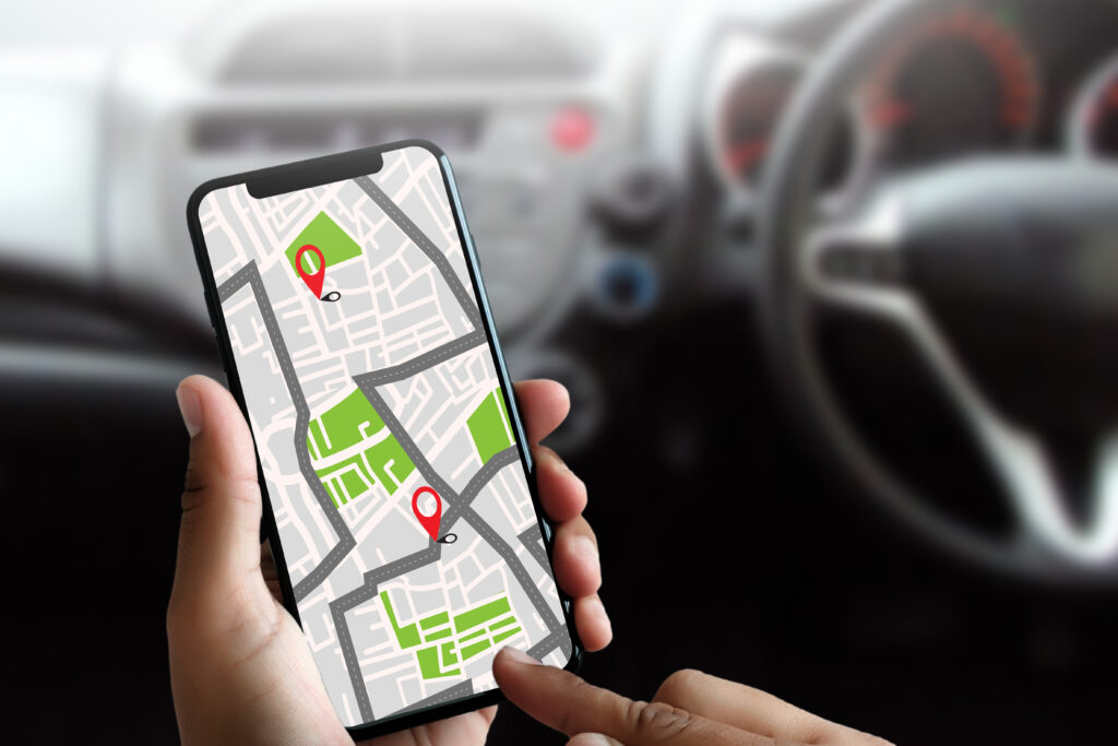 Lokalizator GPS do samochodu - widok w smartfonie.