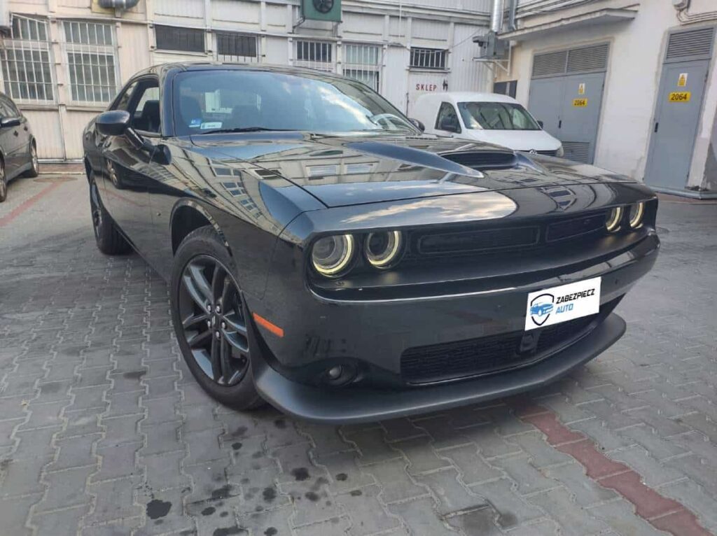 Dodge Challenger