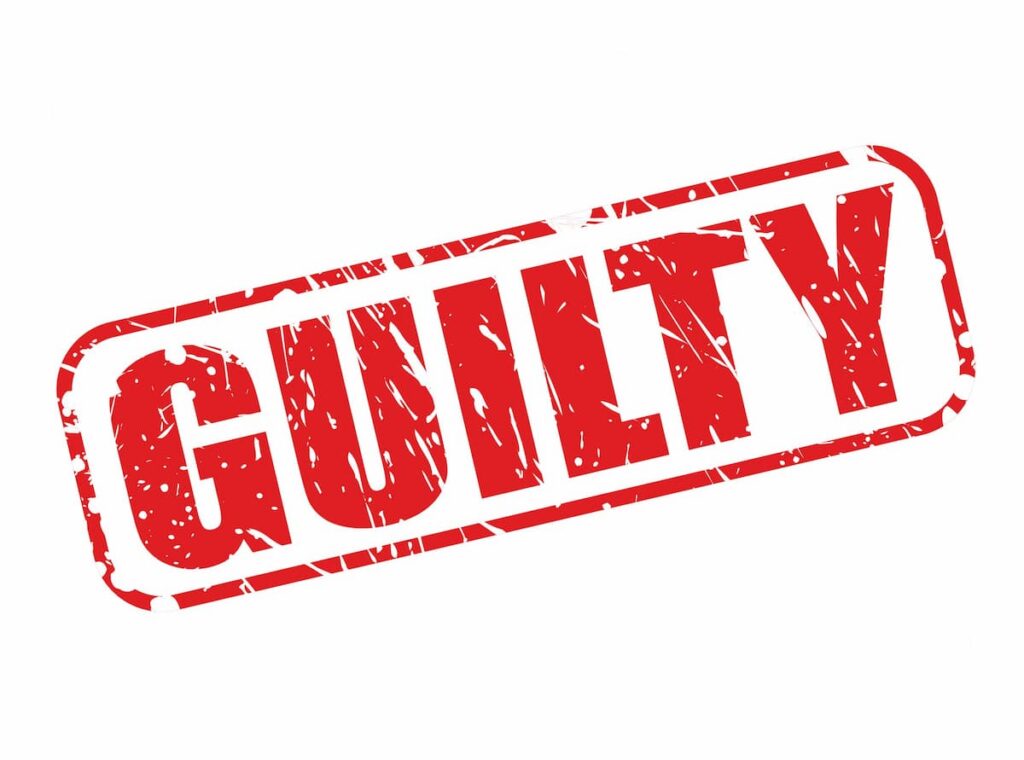 Guilty - napis czerwony