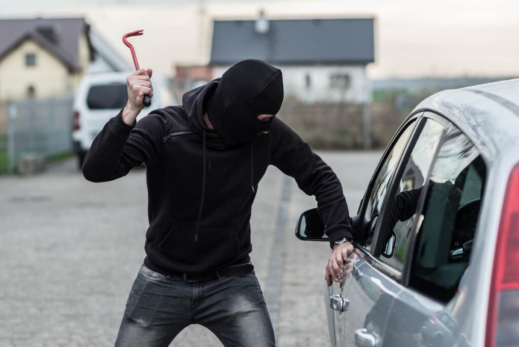 Jak zabezpieczyć Audi przed kradzieżą - folia na szyby