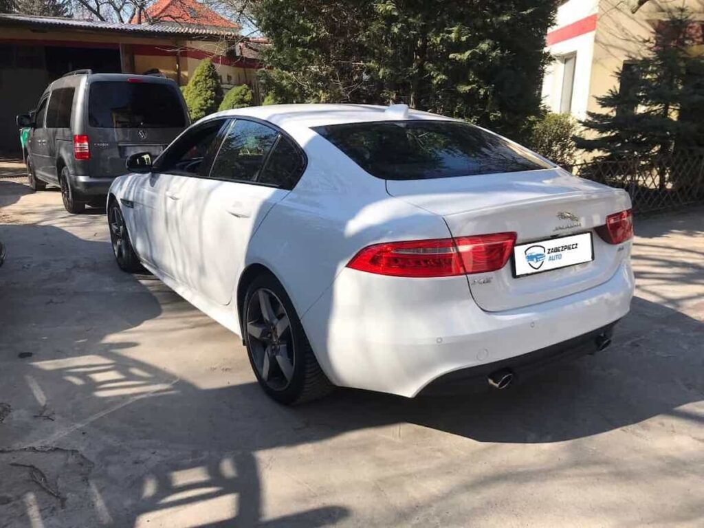 Jaguar XE - dodatkowe zabezpieczenie antykradzieżowe CanLock