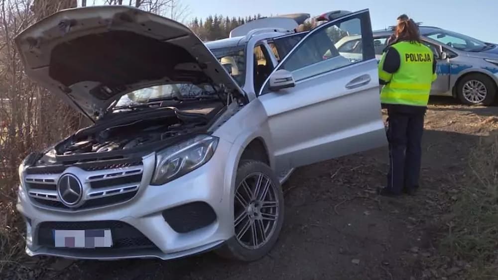 Kradzież auta - Mercedes skradziony w Polsce
