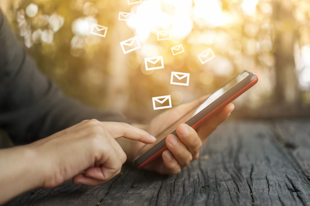 Alarm samochodowy - powiadomienie SMS