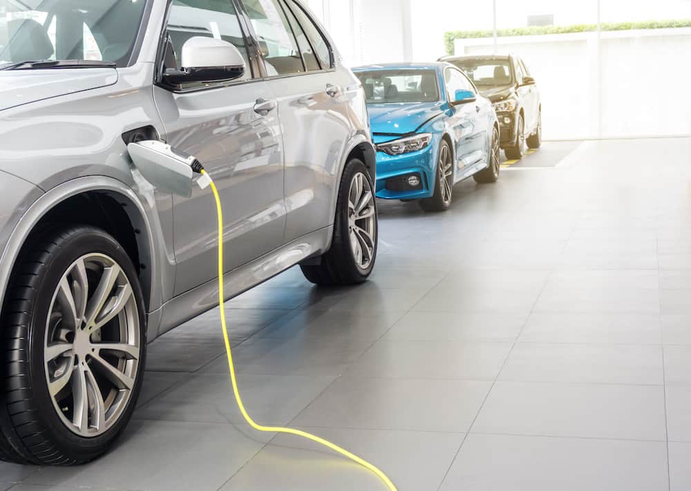 Kradzieże aut elektrycznych - ładowarka samochodowa
